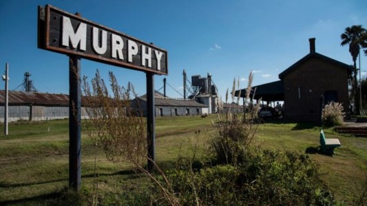 Murphy: un policía asesinó a su expareja frente a uno de sus hijos y luego se quitó la vida