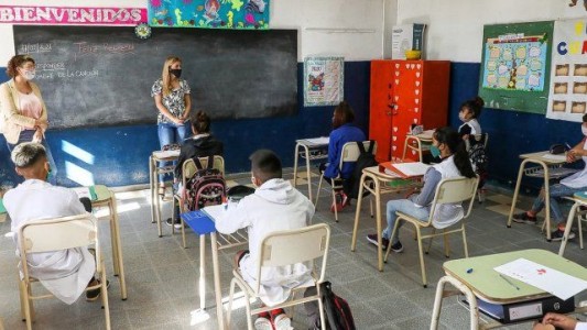 Ante el alto nivel de vacunación, la provincia descartó el pase sanitario en escuelas