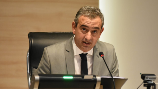 Javkin continúa en aislamiento y el viernes retoma la agenda presencial