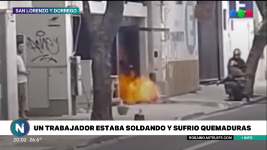 Un trabajador estaba soldando un caño y sufrió quemaduras