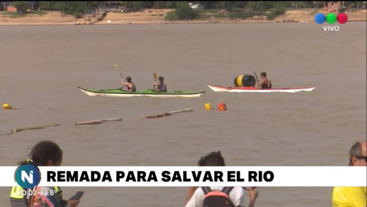 El Foro por la Recuperación del Paraná organizo una remada para salvar nuestro río