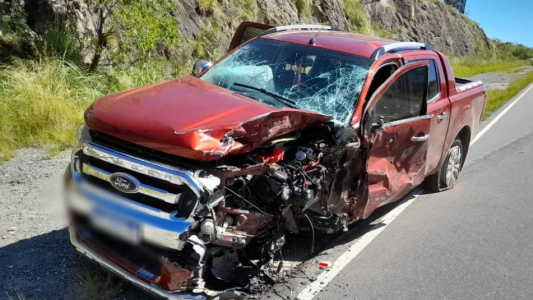 Altas Cumbres: Se tiró de la ruta y se salvó de milagro