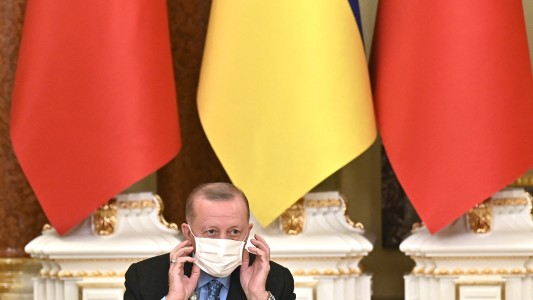 El presidente turco, Recep Tayyip Erdogan, dio positivo en coronavirus