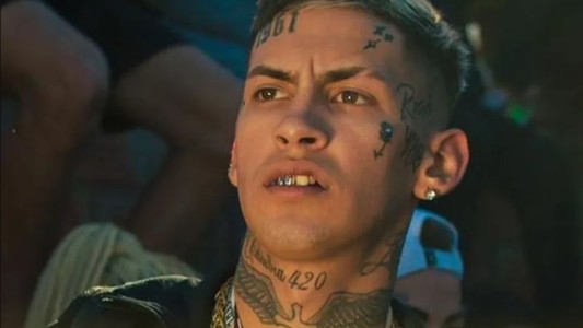 Allanaron dos casas de L-Gante tras la denuncia de vecinos: buscan armas