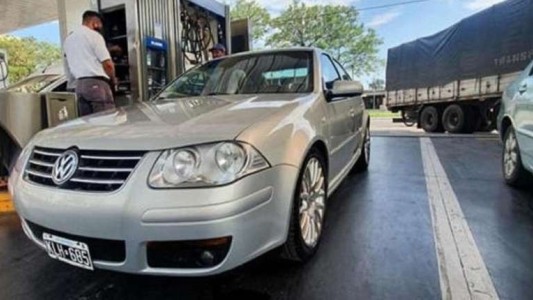 Secuestraron y robaron a un joven que quiso vender su auto en las redes: “Pensé que me moría”