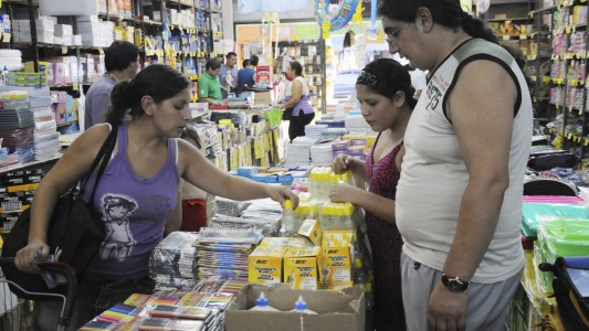 La canasta escolar llega con aumentos de hasta 130% en algunos artículos