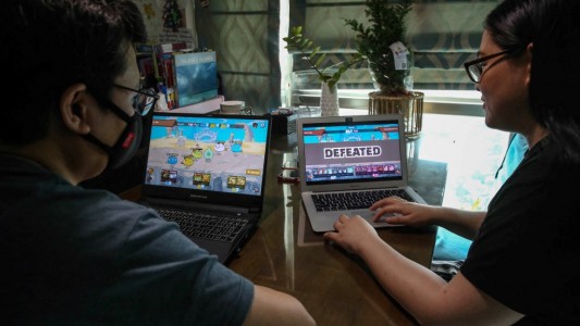 ¿Dinero gratis o estafa? Ganan dinero por jugar en internet