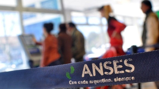 Oficializaron el aumento para jubilaciones y beneficiarios de Asignación Universal por Hijo