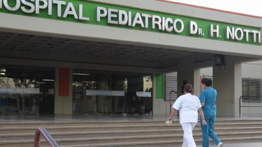 Mendoza: una nena fue baleada mientras jugaba en la calle y está en grave estado