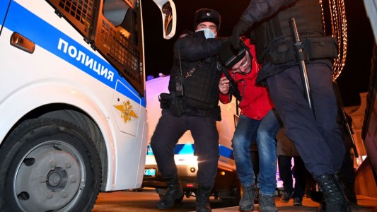Protestas en Rusia contra la guerra: hay más de 3.000 detenidos