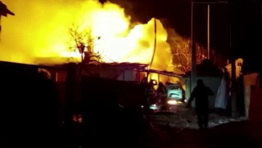 Fuerzas rusas atacaron un barrio residencial en Zhytomyr