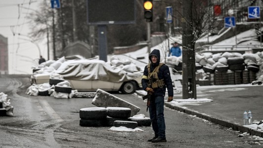 Rusia avanza sobre otras ciudades y mantiene el cerco alrededor de Kiev