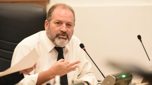 Piden a Perotti desobligar el uso de barbijo para niños del primer ciclo de la escuela primaria