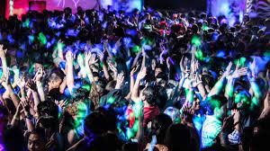 Se fue del boliche con un chico y al pasar por aeroparque recibió una sorpresiva propuesta