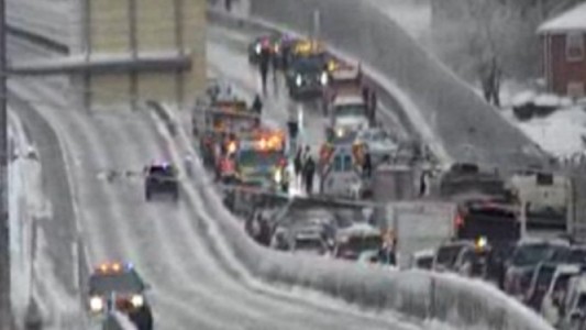 Choque en cadena involucró a 73 autos en Pensilvania