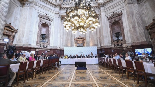 Acuerdo con el FMI: dictamen favorable en el Senado con apoyo opositor