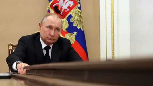 Al bordel del default, Rusia enfrenta primera ronda de pagos