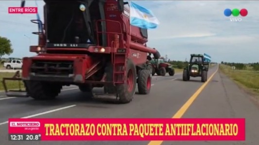 Con un tractorazo, productores entrerrianos rechazaron medidas del Gobierno Nacional