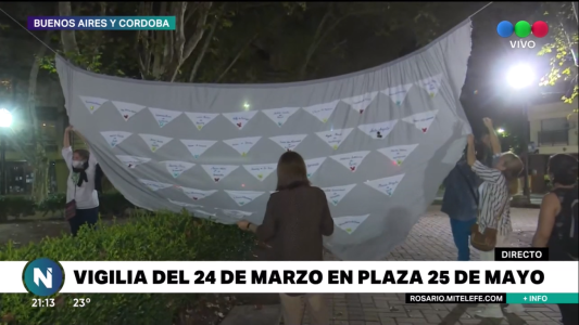 Vigilia a 46 años del Golpe Cívico Miliar en Plaza 25 de Mayo