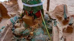 Hallaron la tumba de un cirujano preinca de 1.000 años de antigüedad en Perú