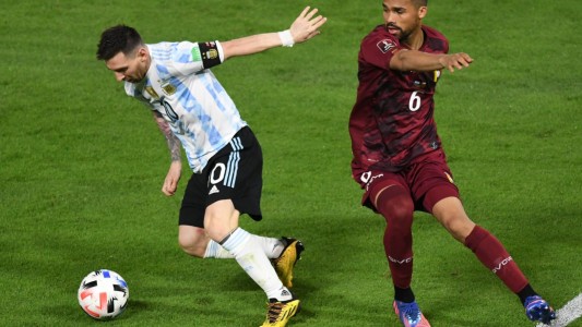 Argentina goleó a Venezuela en el último partido como local en las Eliminatorias