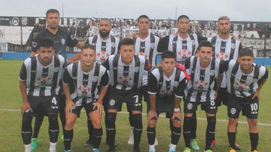 El Porvenir echó a cuatro jugadores por apuestas ilegales