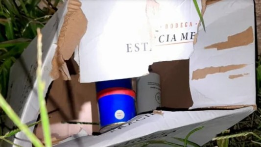 Encontraron dos granadas en el ingreso a un club de fútbol