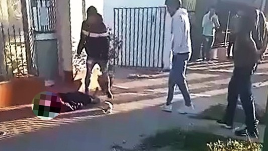 Criminal agresión a un chico de 15 años que recibió un piedrazo y pelea por su vida