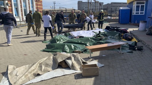 Treinta y cinco muertos y 100 heridos en ataque contra estación de la ciudad ucraniana de Kramatorsk