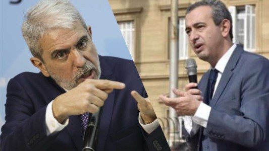 Aníbal Fernández y Javkin se cruzaron en las redes por la cantidad de gendarmes que hay en Rosario