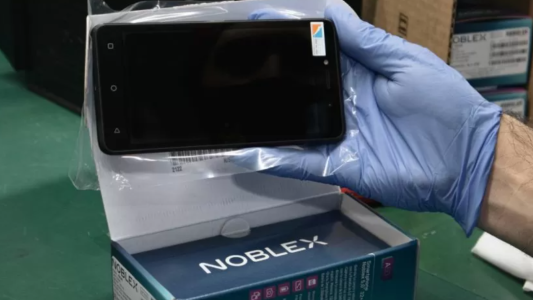 Celulares low cost: se van a fabricar en Argentina, tienen de todo y valen menos de $20.000