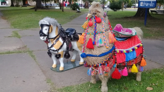 Hicieron una denuncia por maltrato animal y eran muñecos