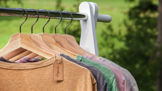 Moda y ambiente: del fast fashion a la posibilidad de pensar en un diseño sustentable