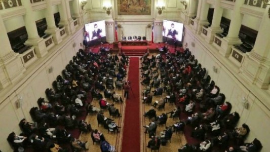 La Convención chilena presentó el borrador de la nueva Constitución