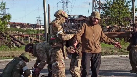 Rusia afirmó que 959 combatientes ucranianos se rindieron en Mariupol