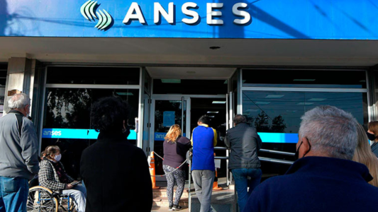 Refuerzo ANSES: Mañana comienza el pago de la primera cuota de $9.000