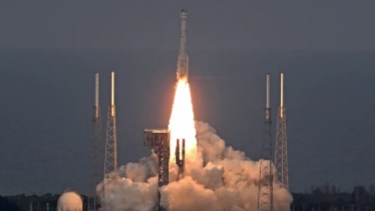 La cápsula Starliner despegó rumbo a la ISS en un vuelo de prueba no tripulado