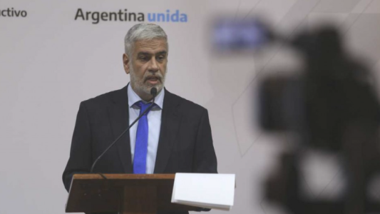 Feletti renunció a la Secretaría de Comercio Interior