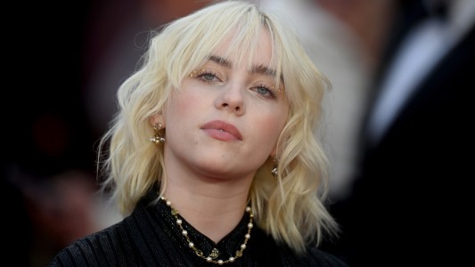 Billie Eilish habló por primera vez sobre cómo es vivir con Síndrome de Tourette