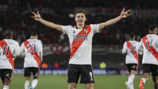 River aplastó 8 a 1 a Alianza Lima con seis goles de Julián Álvarez