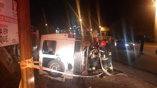 Córdoba: Estacionó el vehículo en la puerta de su despensa, cuando salió lo encontró dado vuelta