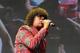 Seguí en vivo el show de La Mona Jiménez en el obelisco