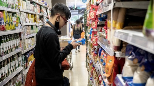 Diputado opositor presentó un proyecto para eliminarle dos ceros al peso