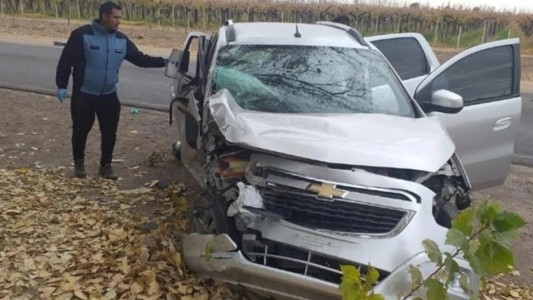 Los chocaron de frente y el airbag mató al bebé