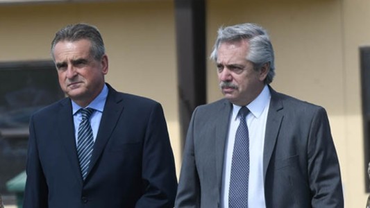 En su vuelta al Gobierno, Rossi dijo que se abre una "nueva etapa" en el Frente de Todos