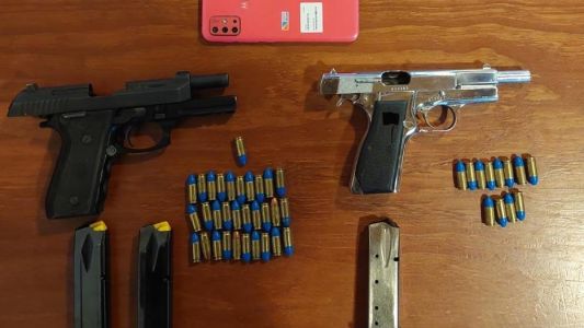 De nunca acabar: seis presos con celulares y línea directa para extorsionar a comerciantes