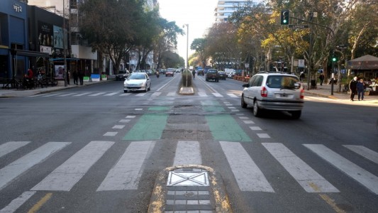 Repavimentarán el cruce de Laprida y avenida Pellegrini