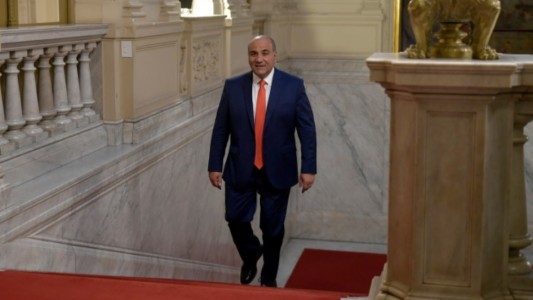 Tras el nombramiento de Batakis, Manzur dijo que "por ahora el Presidente no ha tomado la decisión" de otros cambios