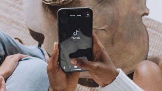 Estados Unidos: senadores pidieron investigar a TikTok por espionaje del Gobierno chino a sus usuarios