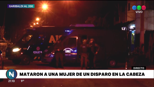 Asesinaron a una mujer en un pasillo de barrio Tablada